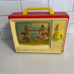 1966 Fisher Price Two Tune Giant Screen Music Box TV Works Great!  London Bridge